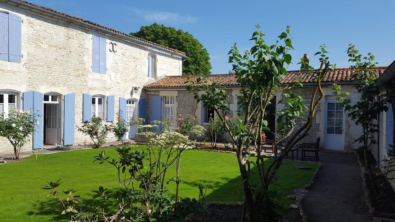 La Closeraie Acomodação com café da manhã Champagné-les-Marais Exterior foto